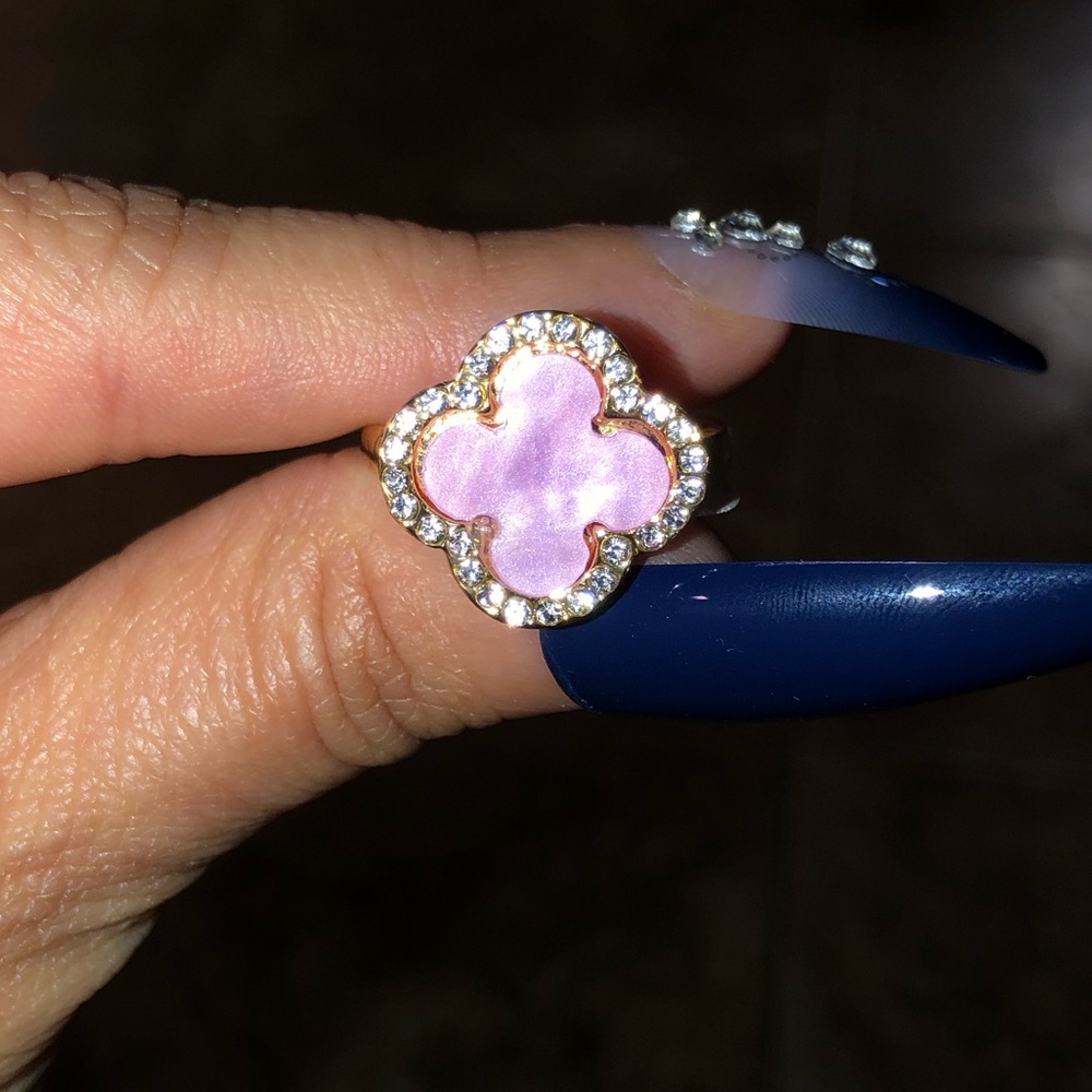 BEAUTIFUL CLOVER RINGS NEW ☘️ - Picture 11 of 14
